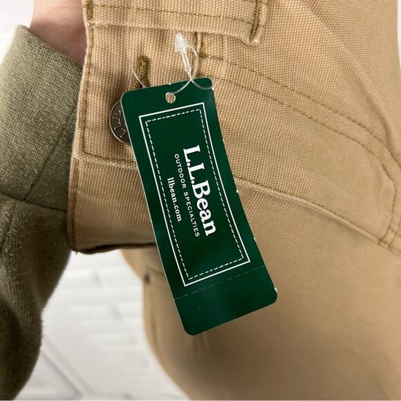 NWT L.L.Bean Favorite Fit Tan Cargo Pants Size 6 Petite - Picture 6 of 12
